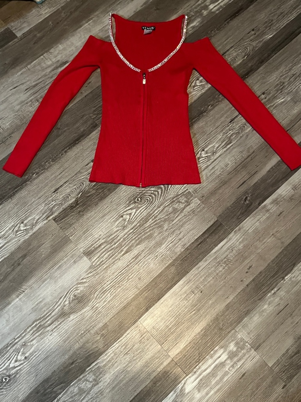 VENUS Red Cold-Shoulder Ribbed Zip-Up Top with Rhinestone Trim